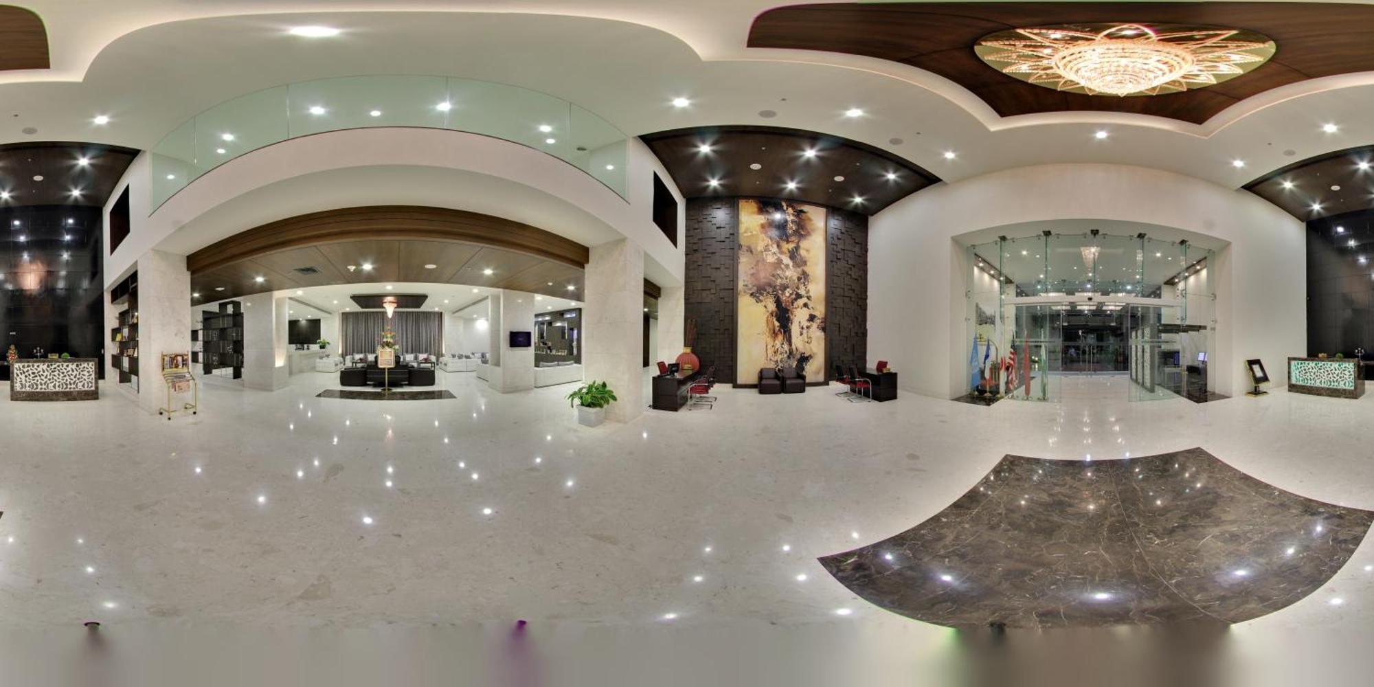 Hotel Narayani Heights, Ahmadabad Zewnętrze zdjęcie