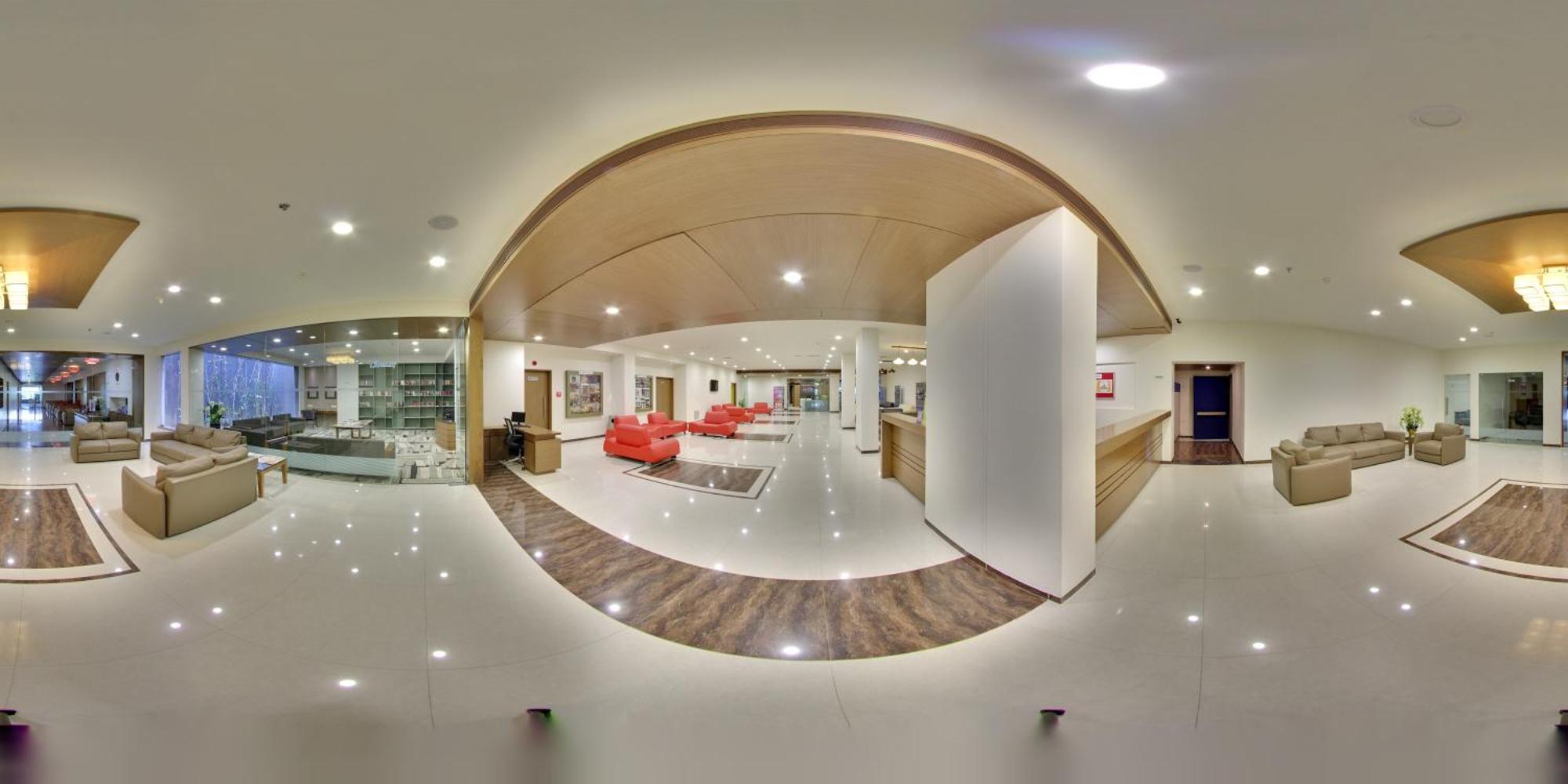 Hotel Narayani Heights, Ahmadabad Zewnętrze zdjęcie